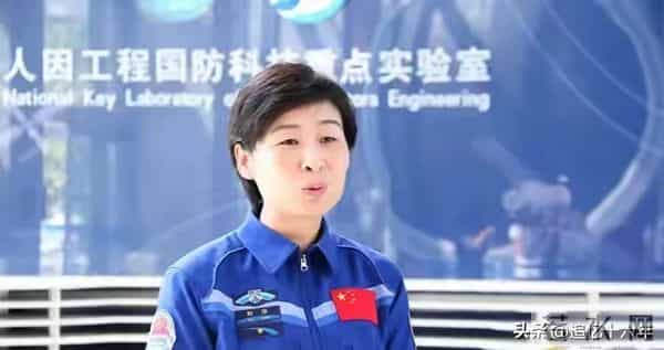 女航天员王亚平大校，可能成为“登月”第一人，已经在准备了