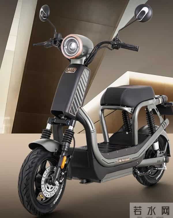 九号、小刀发布新国标电动车，钣金车身更耐用，最大续航100公里