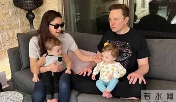 马斯克官宣漂亮高管女友:曾就读耶鲁,已连生4个娃,目前为止,马斯克已公开14个孩子