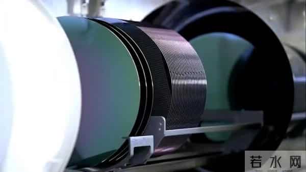 中国芯片完成反杀，以3.8美元白菜价，抢占了日本15美元芯片市场