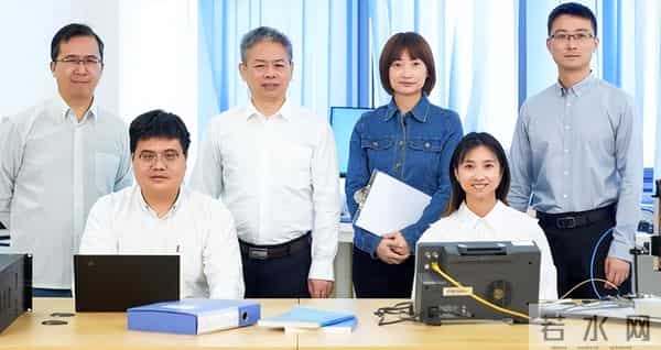 爱因斯坦输了？中国物理学家的一场实验，终结了他的“百年争论”