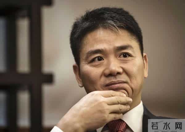 章泽天也没想到，父母仅用一个举动，就让儿子刘强东实现口碑暴涨