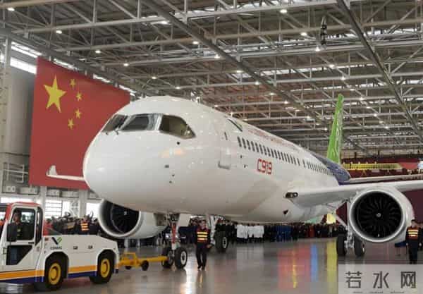 特朗普万万没想不到,没有适航证,C919也能飞出国门