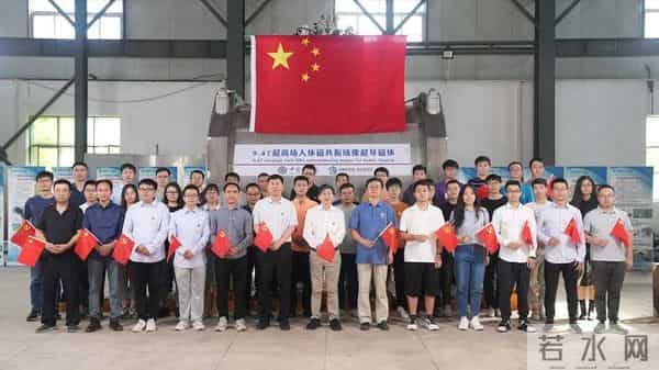 爱因斯坦输了？中国物理学家的一场实验，终结了他的“百年争论”