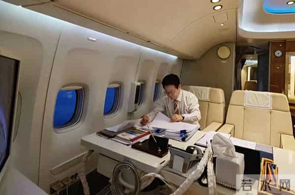 原来有钱人坐飞机是这样的！