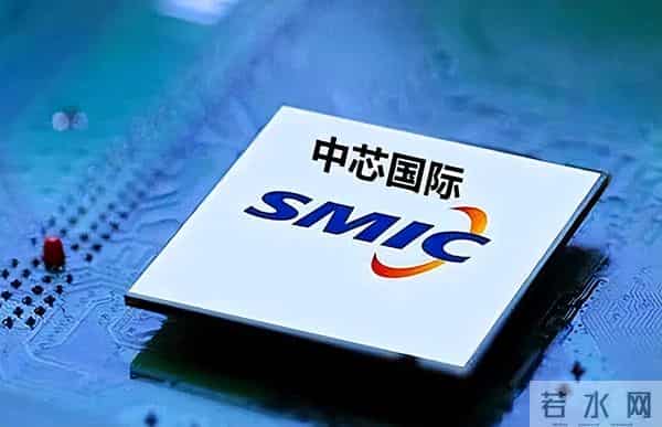 近三年中芯国际收入断崖：22年495亿，23年跌至452亿，24年没想到