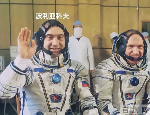 生命起源宇宙？多名宇航员返回地球后，身体出现“不可逆”变化