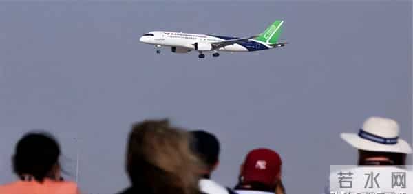 特朗普万万没想不到,没有适航证,C919也能飞出国门