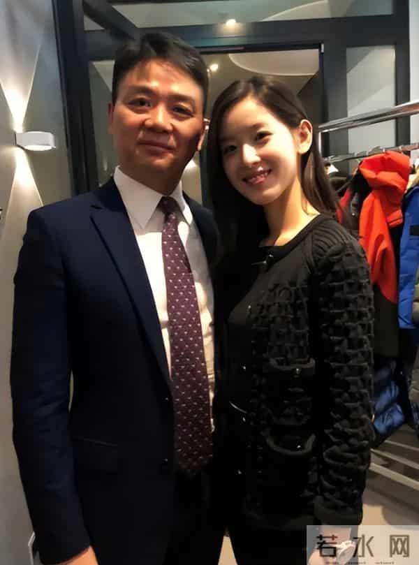 章泽天也没想到，父母仅用一个举动，就让儿子刘强东实现口碑暴涨