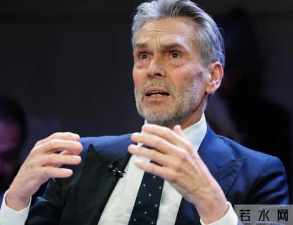 破大防！荷兰大臣承认：没想到中方真的敢叫停芯片出口，措手不及