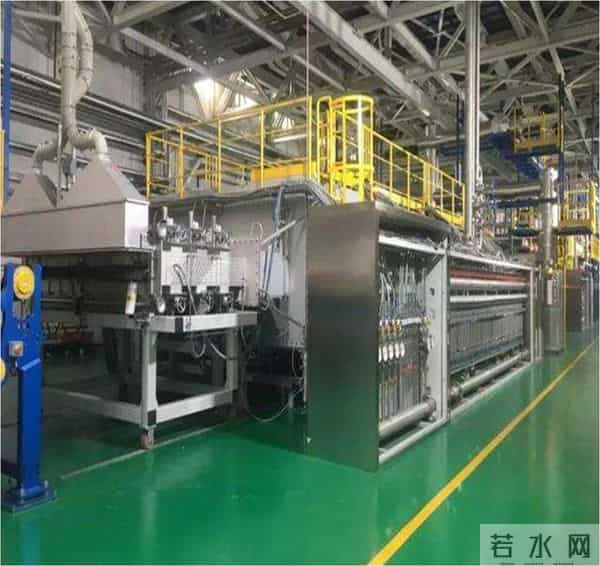 打破垄断!深大联合攻关,国产T1100级碳纤维实现千吨级生产