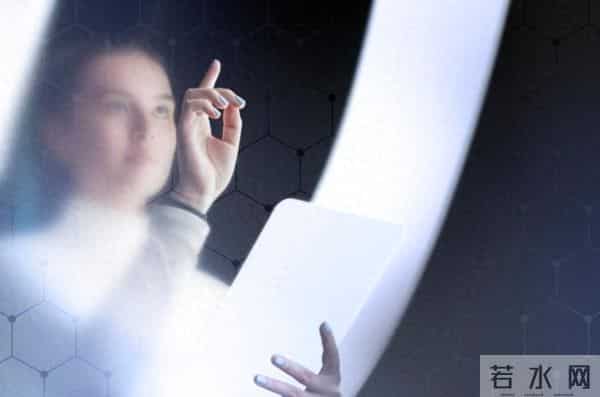 豆包打响第一枪，超级Agent和超级APP开战了