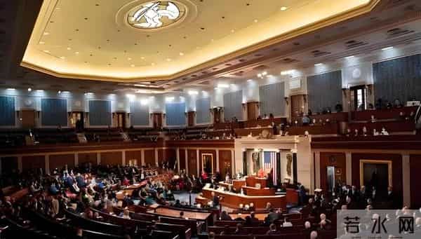 任正非话音刚落！美议员在美国会提议，拒绝中国使用美国AI芯片