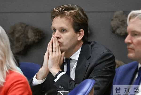 打蛇要打七寸，荷兰大臣不得不承认，中方的反制让其“措手不及”