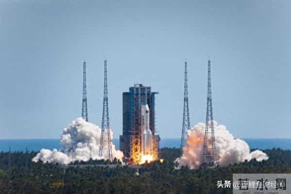 商业航天被全国抢着搞！刚连发两批卫星，这些股直接分蛋糕