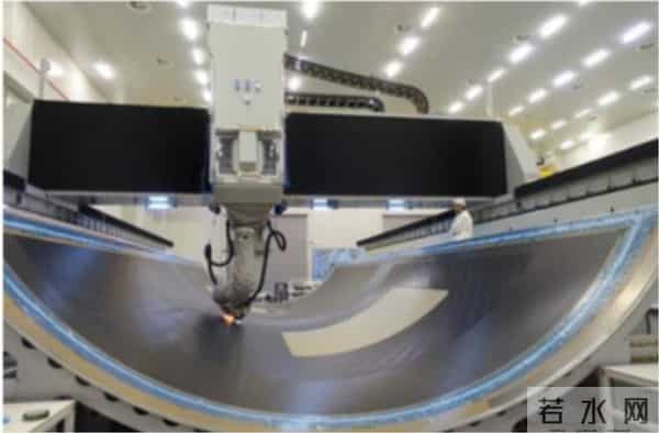 打破垄断!深大联合攻关,国产T1100级碳纤维实现千吨级生产