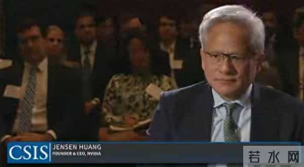 黄仁勋直言中美 AI 差距：美国建造一座数据中心要三年，中国建造医院只要一个周末