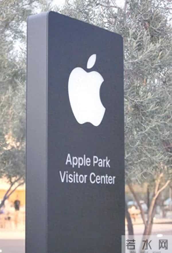 同源殊途:从手机巨头到生态分野,小米与苹果的命运岔路口