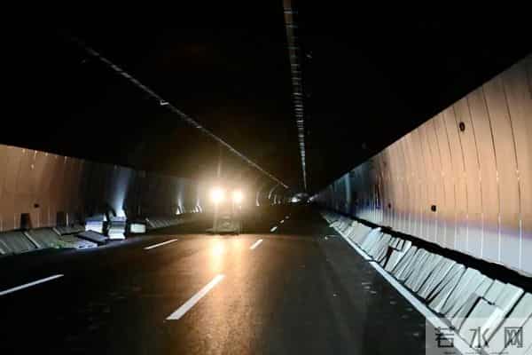 政在问丨江南隧道的“建筑医生”：质量安全的隐形守护者