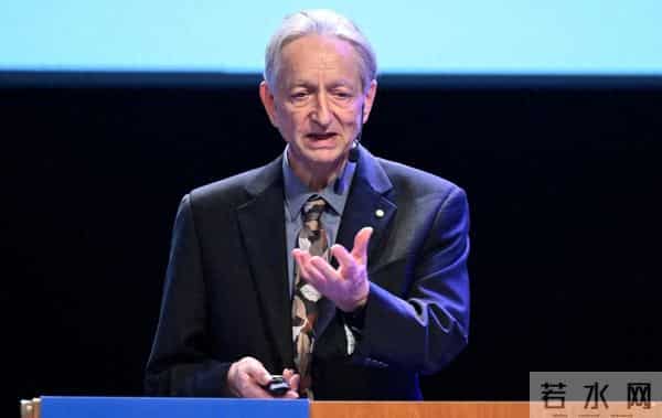 Hinton最新预言刷屏：谷歌必赢，而且“早该赢了”