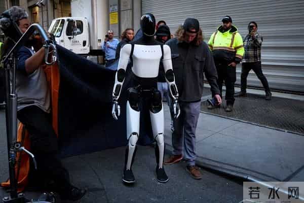 中美竞争的终极押注：机器人