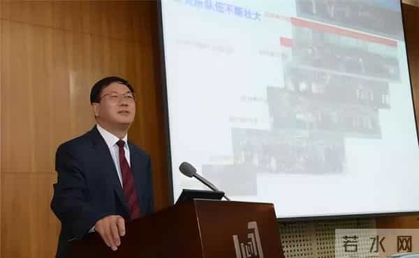 2025全球科学家中排名第一，却被称为疯子，这位院士到底有多牛!