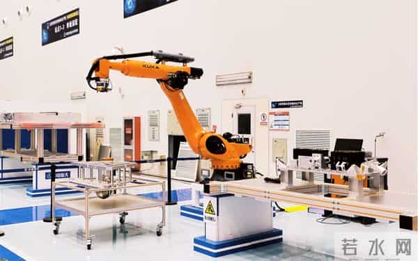 年产1000颗卫星！中国卫星超级工厂落户文昌，超20家企业签约入驻