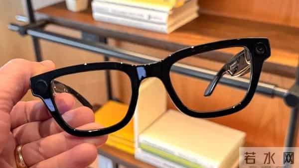 法院：下班后回工作微信属于加班；估值 140 亿美元，软银、英伟达或投机器人公司；2025 微博年度词「赛博」