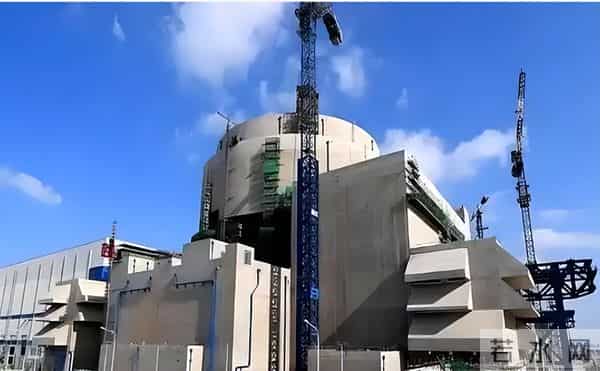 能源格局要变天!美国啃了50年的硬骨头,中国在戈壁滩拿下了