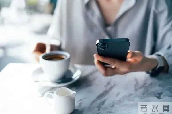 警惕！这种Wi-Fi不能连！你的手机可能会被远程操控