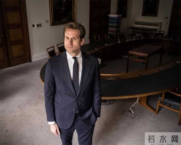 荷兰大臣承认：在安世芯片危机中，他被中国打了个措手不及