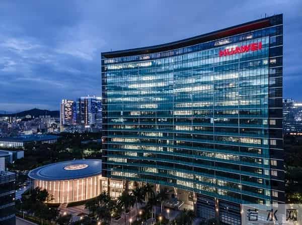 黄仁勋：华为是世界上最强大的科技公司之一，值得所有人尊重