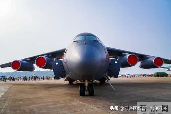 文史夜话：1985年一个误判让中国付出万亿代价，一代巨星含恨而终