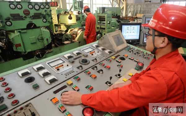 美国50年砸钱无果，中国14年搞定用钍发电，解锁戈壁能源密码