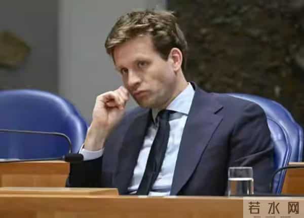 荷兰大臣,彻底服了!在安世芯片危机中,中国出手更狠。