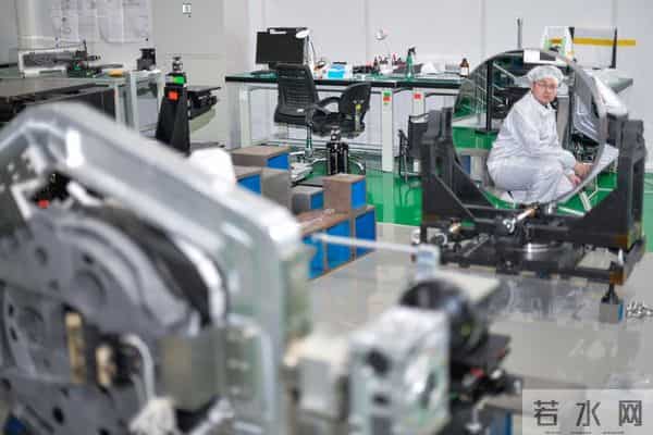 年产1000颗卫星！中国卫星超级工厂落户文昌，超20家企业签约入驻