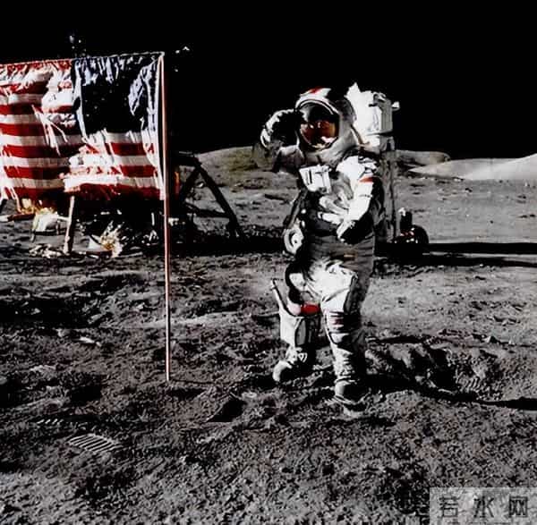 美国登月计划或无法实现,航天员有危险?更怕落后于中国
