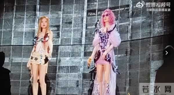 张韶涵演唱会惊见「分身」！AI换脸无缝接轨　万人惊呼：太会玩