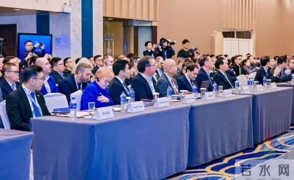 协同创新，智绘未来！华烁高科参展2025全球智能机械与电子产品博览会！