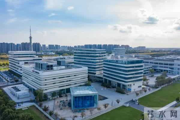 一个小镇，何以炼成超级IP