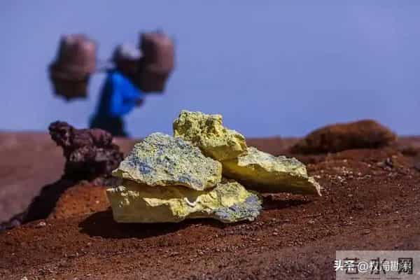 不怕中国!日本发现深海6000米稀土矿脉,高市手下叫嚣超中国20倍