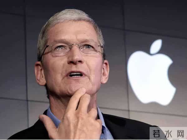 一周内高管集体出走，AI掉队的苹果要变天了？