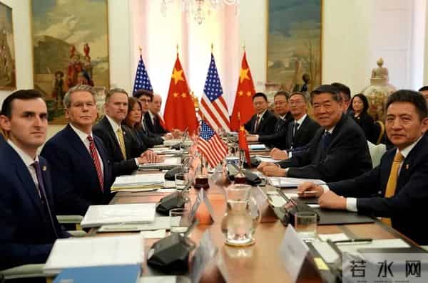 特朗普还未登机访华，白宫连夜致电中国，美要打造“深圳2.0”版