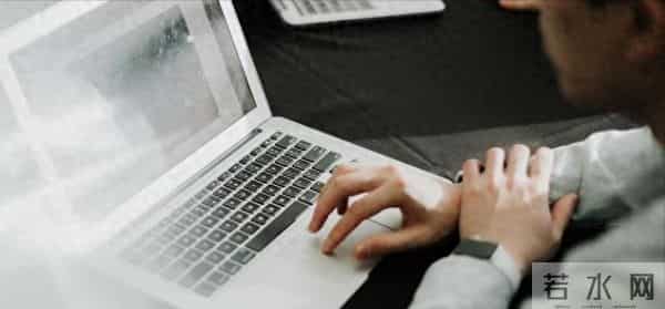 中国AI技术迎突破,DeepSeekV3.2创新面世,成本仅为巨头三分之一