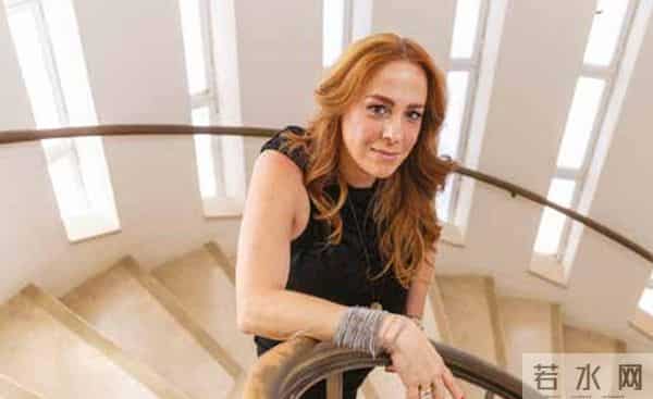 《自然》年度十大人物发布,梁文锋、杜梦然入选