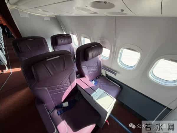 新海航百架国产飞机订单启幕，首架落子乌鲁木齐航空