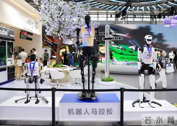 中美科研赛点白热化！中国研发投入逼近美国，世界格局将迎来巨变