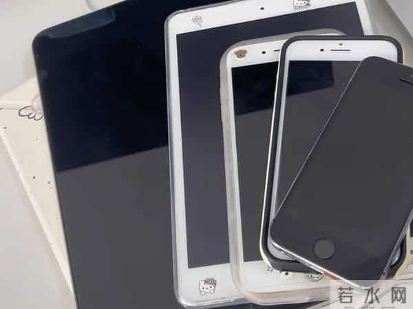 年轻人患“电子囤积癖”，10万张照片舍不得删，上百个硬盘囤资料