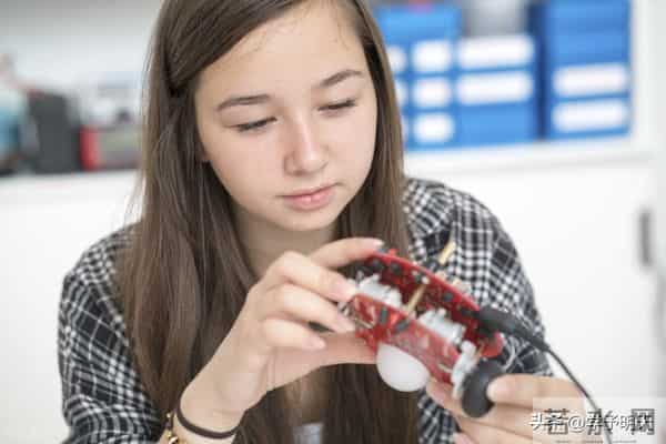 机器人工程：广工VS江苏大学，谁才是真正的“硬核玩家”？