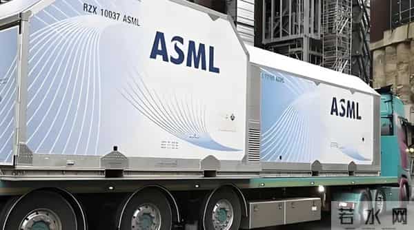 美国能在芯片上卡中国脖子多久？荷兰芯片工程师给出准确答案